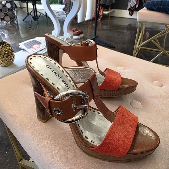 Gianni Bini Orange and Tan Heeled Sandals - Picture 4 of 5